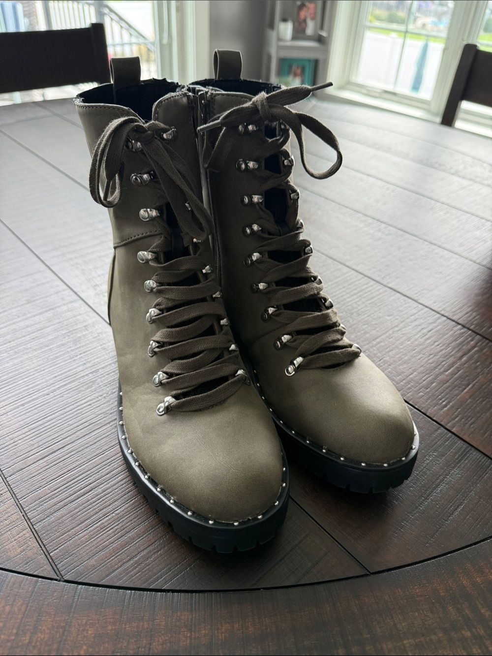 NWOT Dolce Vita Olive Green Lace-Up Combat Boots with Studded Welt